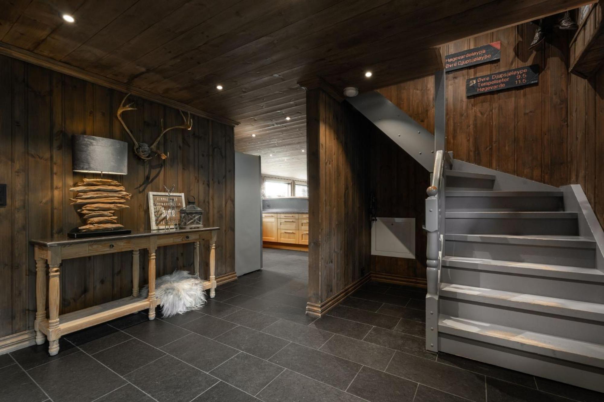 Norefjell - Storhytte Med Jacuzzi Og Fantastisk Beliggenhet Noresund Exterior foto